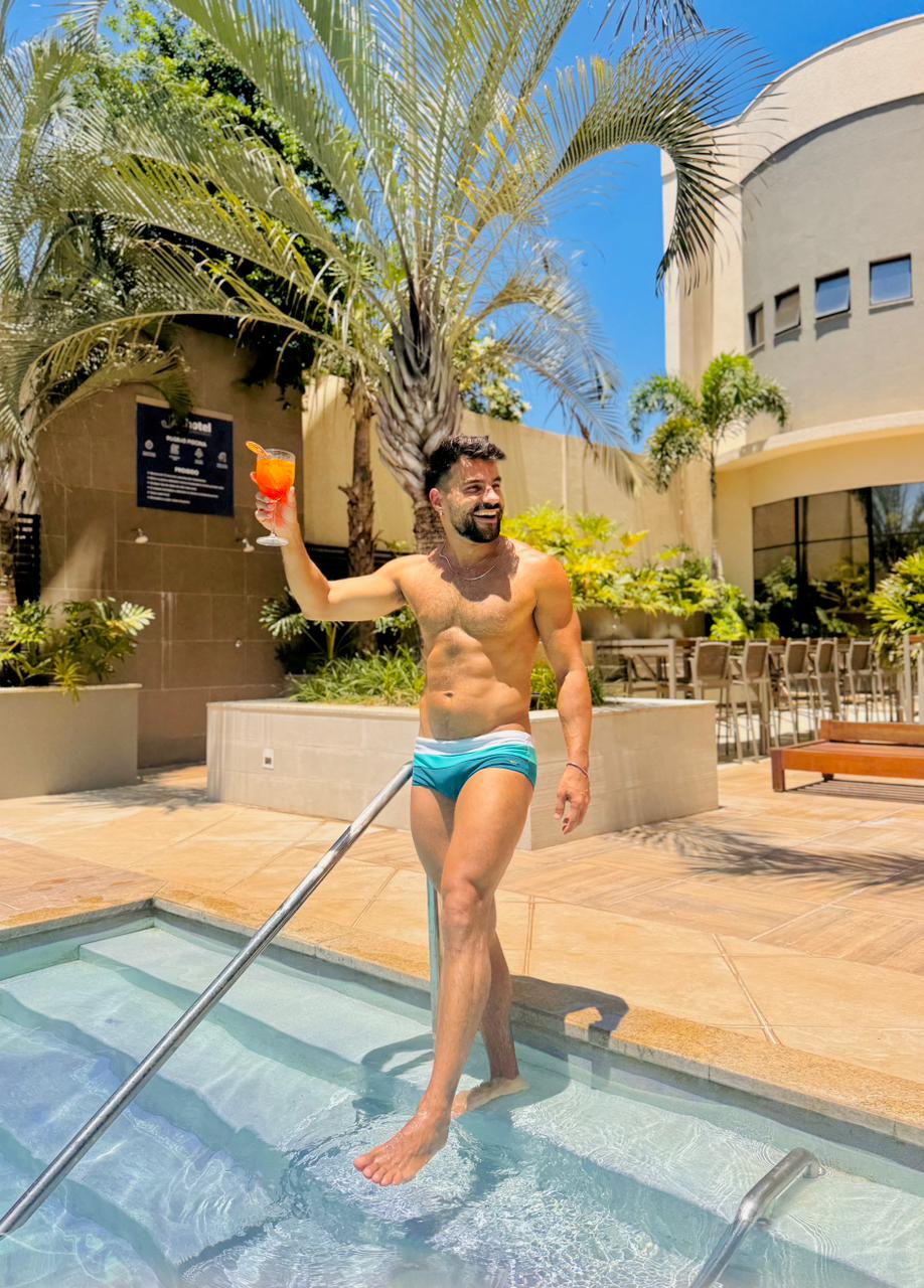 Piscina JL by Bourbon